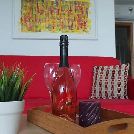 Henc Apartment