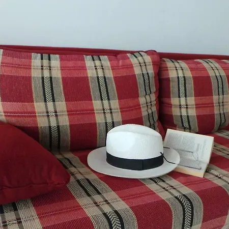 Henc Apartment