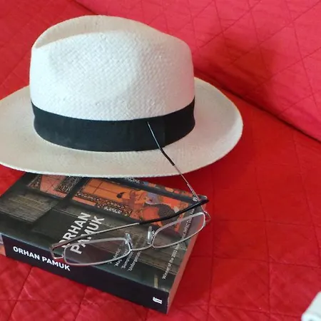 Henc Апартаменты